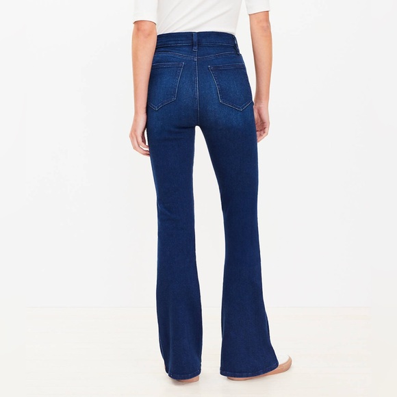 LOFT Curvy High Rise Slim Flare Jeans in Dark Wash Size 32/14 NWT - Picture 3 of 16